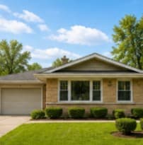 A suburban Chicagoland ranch-style home